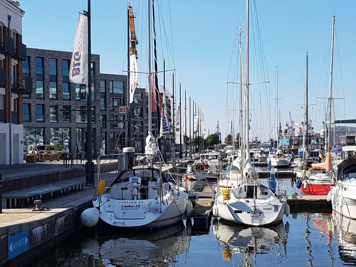 Ferienwohnung Romeike "Newport" Bremerhaven Exterior photo